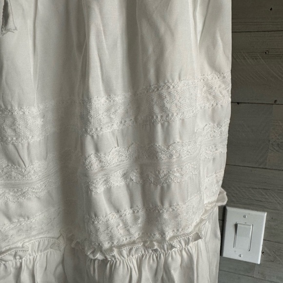 Cream Tiered Maxi Skirt for Resort Wear - Picture 6 of 9